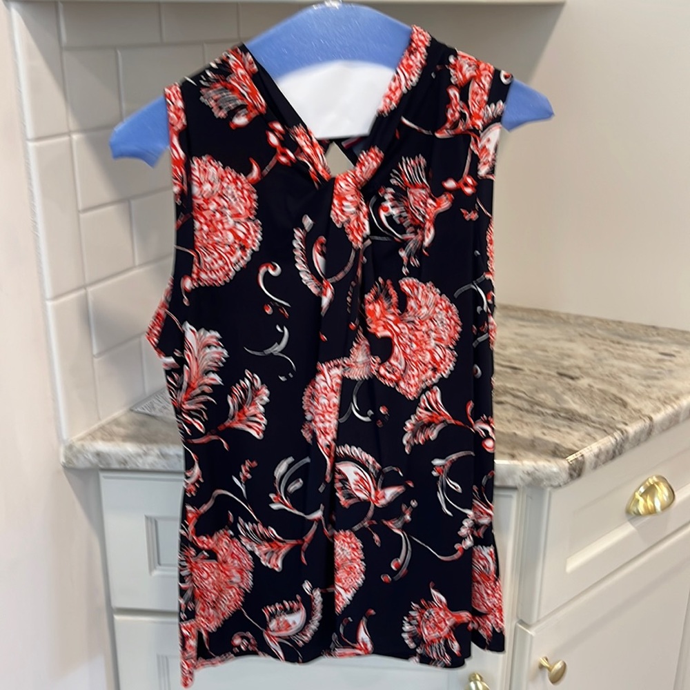 Beautiful sleeveless top